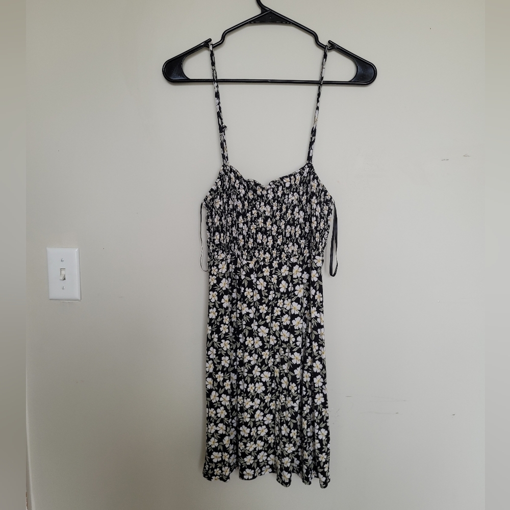 Forever 21 Black and White Spaghetti Strap Sundress